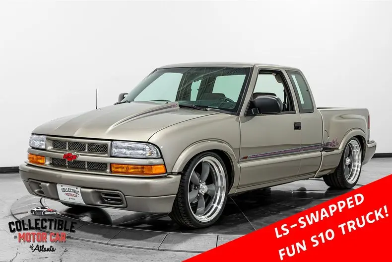 2000 Chevrolet S-10 for sale